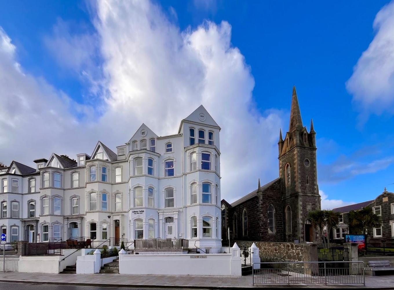 Albany Lodge Portrush Exterior foto
