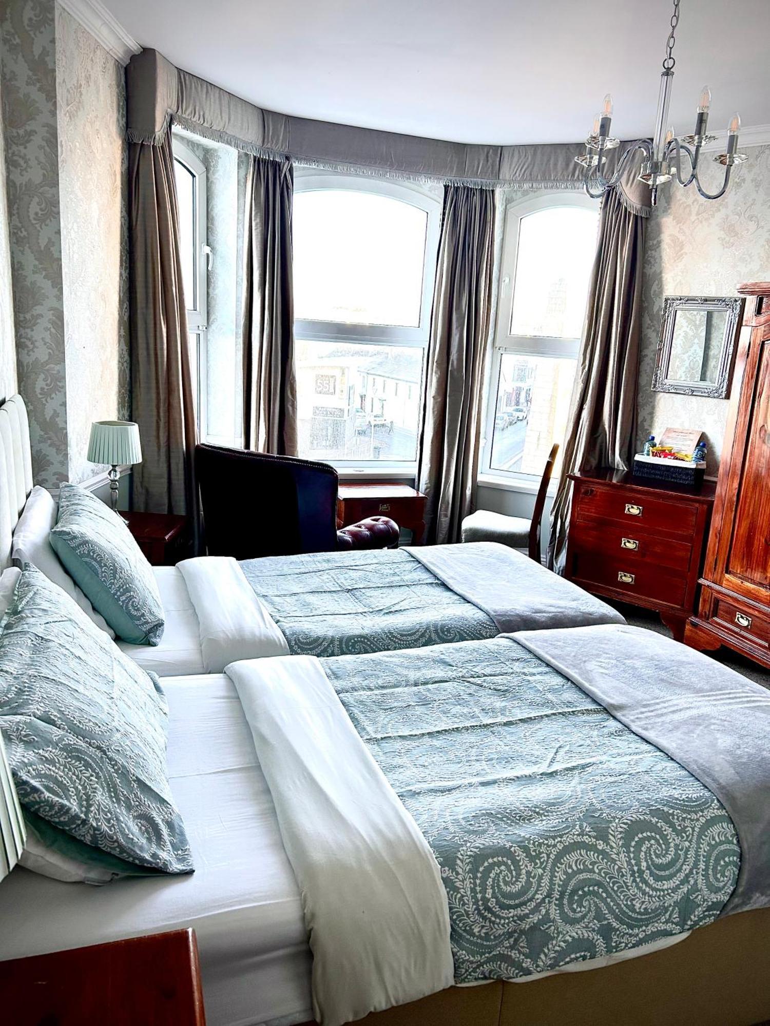 Albany Lodge Portrush Exterior foto